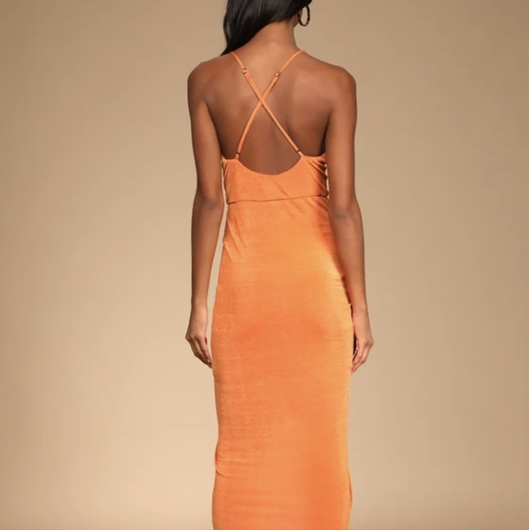 Lulu's Dreamy Date Orange Surplice Midi Dress - Picture 4 of 4